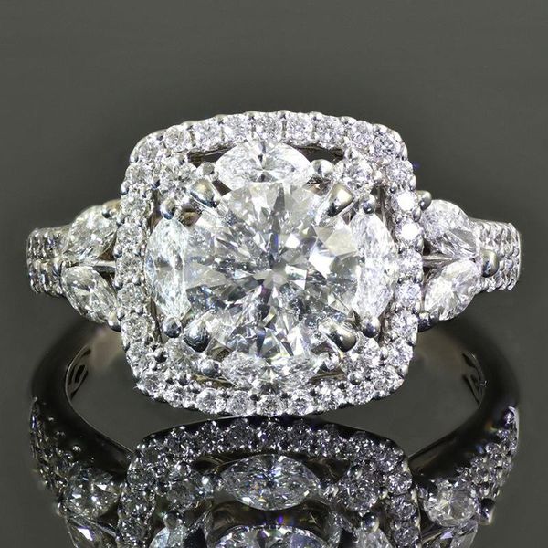 wedding rings trendy luxury silver color cubic zirconia dazzling promise ring for women bride band female jewelry gifts, Slivery;golden
wedding rings trendy luxury silver color cubic zirconia dazzling promise ring for women bride band female jewelry gifts, Slivery;golden