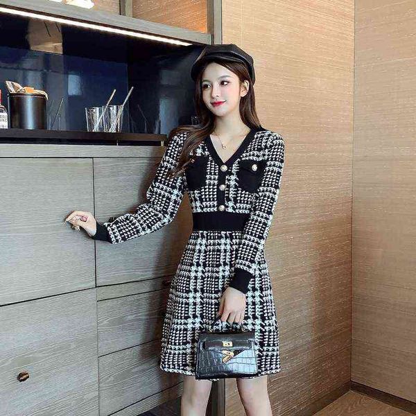 woman casual dresses 2022 autumn waist closing and thin french small fragrance temperament v-neck a-shaped long sleeve knitted dresses, Black;gray
woman casual dresses 2022 autumn waist closing and thin french small fragrance temperament v-neck a-shaped long sleeve knitted dresses, Black;gray