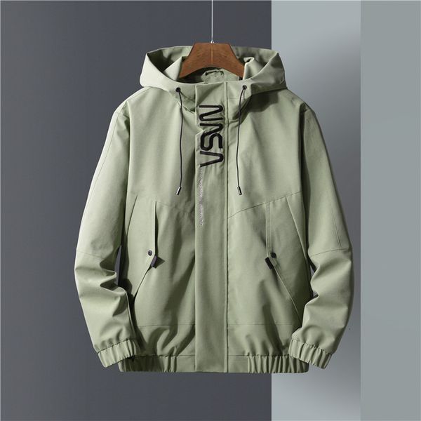 2021 new spring and autumn fashion solid color men's jacket trend versatile casual men, Black;brown
2021 new spring and autumn fashion solid color men's jacket trend versatile casual men, Black;brown