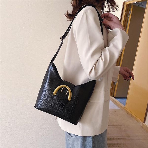 shoulder bags 2021 ladies messenger bag korean fashion casual simple solid color retro single crocodile pattern crescent
shoulder bags 2021 ladies messenger bag korean fashion casual simple solid color retro single crocodile pattern crescent