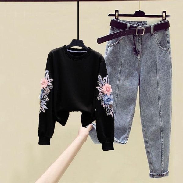 women's two piece pants 2021 autumn fashion embroidery long sleeve + jeans harem suit female casual 2 pieces set q687, White
women's two piece pants 2021 autumn fashion embroidery long sleeve + jeans harem suit female casual 2 pieces set q687, White