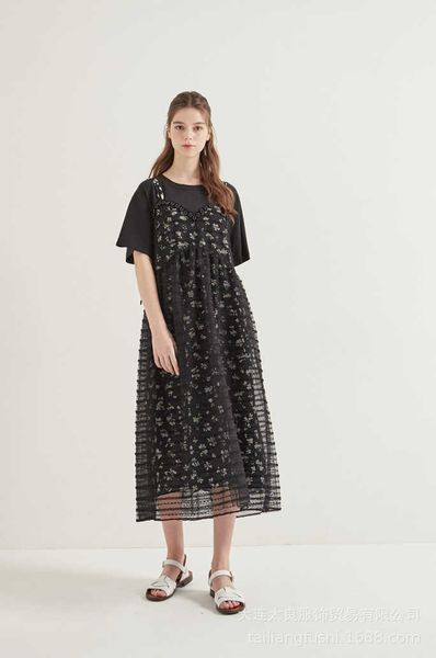 tailiang new dalian women's o * nd printing mesh pearl sling fake two long dress, Black;gray
tailiang new dalian women's o * nd printing mesh pearl sling fake two long dress, Black;gray