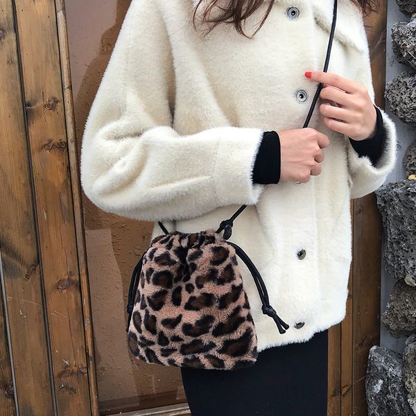 girl leopard handbags plush crossbody bag tote winter 2020 casual shoulder bag drawstring mini messenger bag for girls classical
girl leopard handbags plush crossbody bag tote winter 2020 casual shoulder bag drawstring mini messenger bag for girls classical