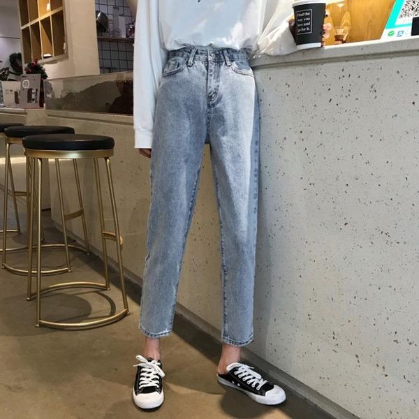 spring 2021 new korean casual versatile show thin high waisted daddy pants washed denim capris women's trend, Blue
spring 2021 new korean casual versatile show thin high waisted daddy pants washed denim capris women's trend, Blue
