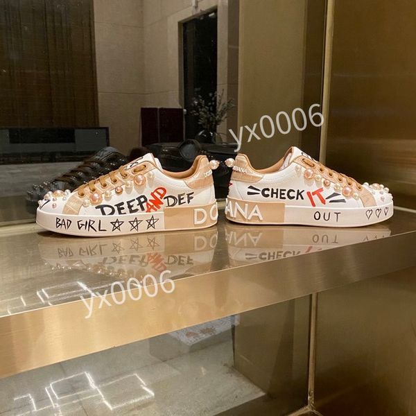 designer fashion espadrilles casual shoes 35-41 white black mens women flats lace up platform oversized suede sneaker sneakers cx201023, Red;white
designer fashion espadrilles casual shoes 35-41 white black mens women flats lace up platform oversized suede sneaker sneakers cx201023, Red;white