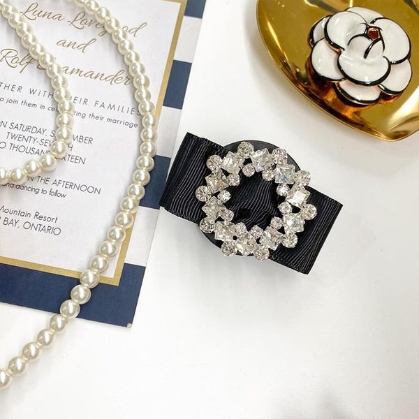 cell phone mounts & holders bowknot luxury rhinestone gem mobile holder stand socket expanding grip for accessories
cell phone mounts & holders bowknot luxury rhinestone gem mobile holder stand socket expanding grip for accessories