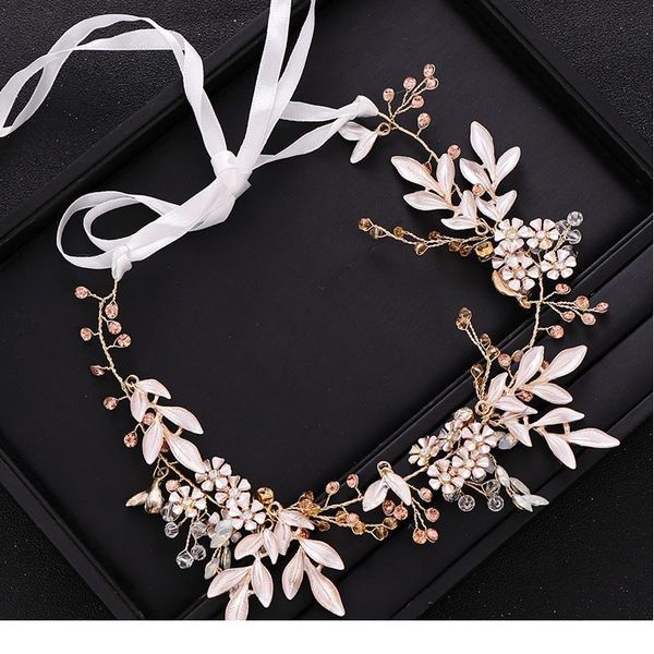 vintage gold wedding headband handmade headdress pearl crystal flower leaf bride tiara headband wedding hair acc qylsjl
vintage gold wedding headband handmade headdress pearl crystal flower leaf bride tiara headband wedding hair acc qylsjl