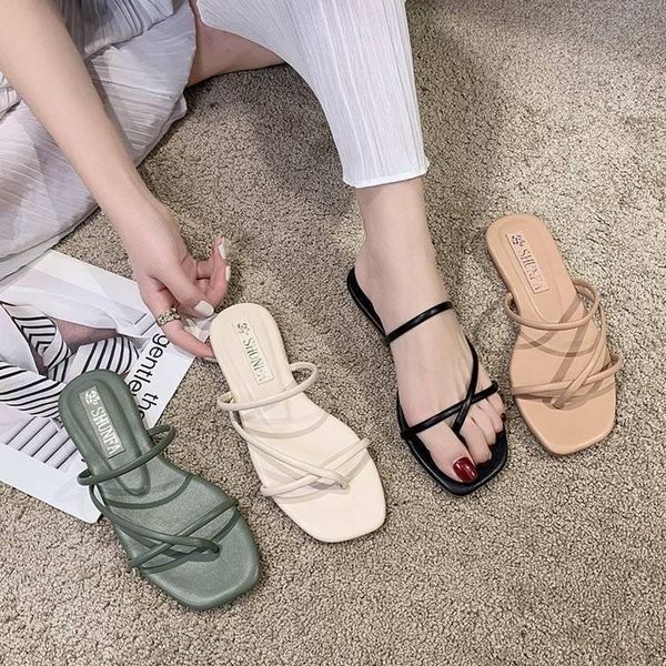 slippers weibate summer flat heels wear foot ring belt roman sandals women's shoes low heel casual beach, Black
slippers weibate summer flat heels wear foot ring belt roman sandals women's shoes low heel casual beach, Black
