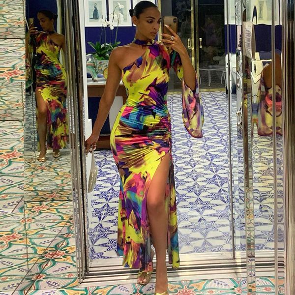 winter style 2021 new arrivals dress single shoulder long flare sleeve print split elegant evening party dress, Black;gray
winter style 2021 new arrivals dress single shoulder long flare sleeve print split elegant evening party dress, Black;gray