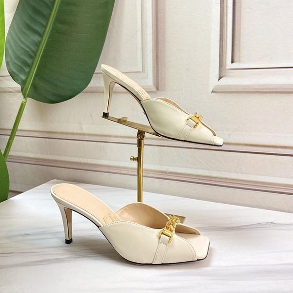 2021 latest fashion women's high-heeled sandals slippers fish mouth chain design comfortable genuine shoes luxury atmosphere elegant, Black
2021 latest fashion women's high-heeled sandals slippers fish mouth chain design comfortable genuine shoes luxury atmosphere elegant, Black