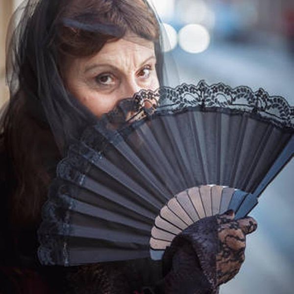 other home decor 1pc luxury fabric lace elegant and light cloth fan ladies folding craft gift decoration
other home decor 1pc luxury fabric lace elegant and light cloth fan ladies folding craft gift decoration