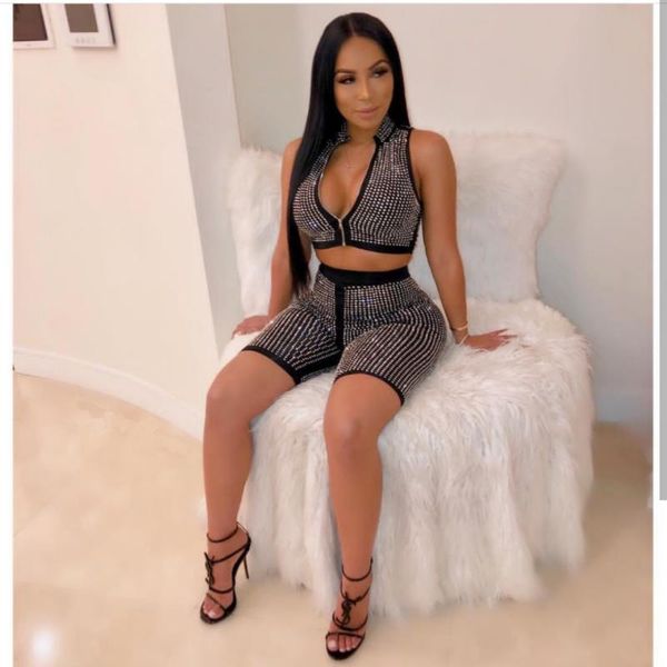 ethnic clothing full diamondsafrican dashiki 2 two piece set women club party suits sleeveless bodycon deep v-neck & shorts outfit, Red
ethnic clothing full diamondsafrican dashiki 2 two piece set women club party suits sleeveless bodycon deep v-neck & shorts outfit, Red