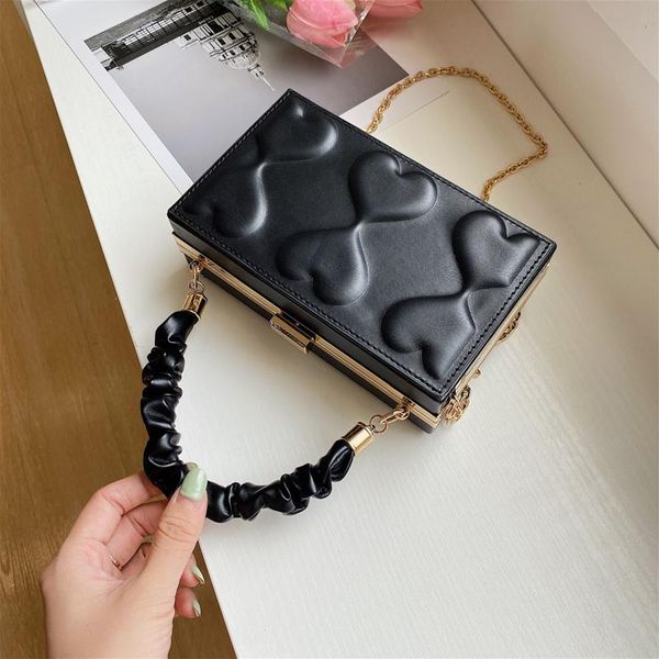 evening bags women bag fashion clutch purse box design handbag 2021 brand metal chain shoulder ladies small classic hand pouch
evening bags women bag fashion clutch purse box design handbag 2021 brand metal chain shoulder ladies small classic hand pouch