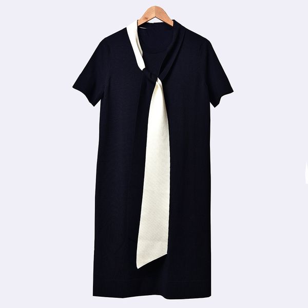 2021 new nova primavera malha feminina lao-up gravata colarinho senhoras reta solta feminino joelho-comprimento vestidos de manga 6cg3, Black;gray
2021 new nova primavera malha feminina lao-up gravata colarinho senhoras reta solta feminino joelho-comprimento vestidos de manga 6cg3, Black;gray