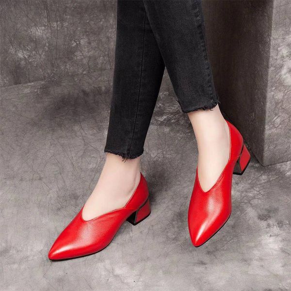 Leather shoes women's new 2021 top leather medium heeled spring casual thick heeled, 62175 off white
Leather shoes women's new 2021 top leather medium heeled spring casual thick heeled, 62175 off white