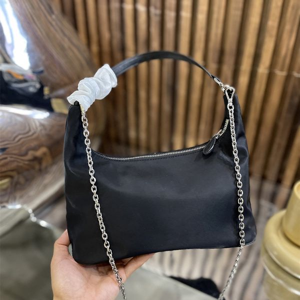 designer bags shoulder luxury bag cross body handbags totes crossbody gold chain canvas high-quality fashion brand size 27 16 cm different c
designer bags shoulder luxury bag cross body handbags totes crossbody gold chain canvas high-quality fashion brand size 27 16 cm different c