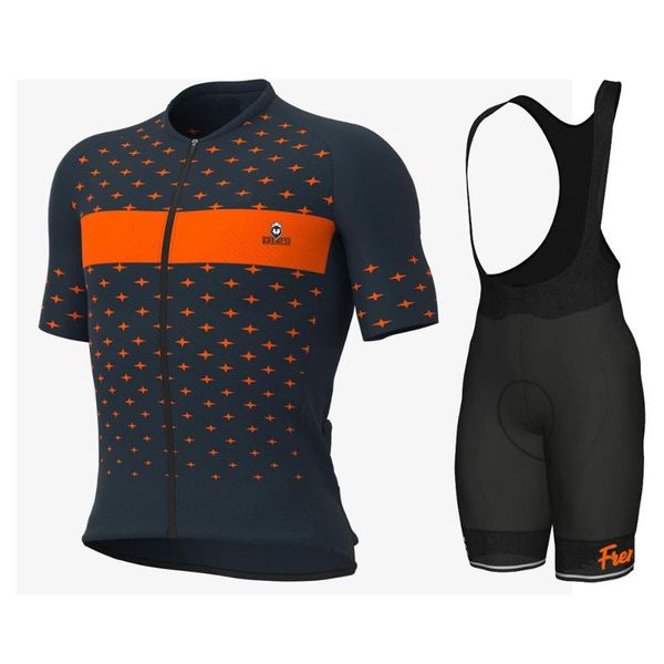 racing sets frenesi summer men's and women's bib short-sleeved cycling jersey suit, bicycle uniform, lightweight quick-drying spor, Black;blue
racing sets frenesi summer men's and women's bib short-sleeved cycling jersey suit, bicycle uniform, lightweight quick-drying spor, Black;blue