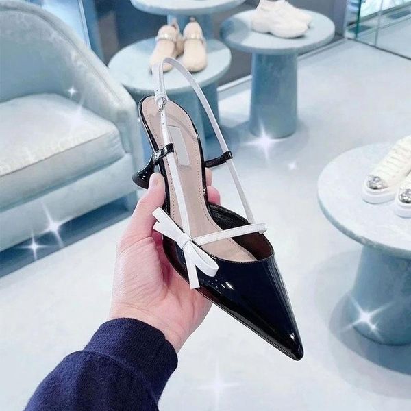 sandals high-quality bow high-heeled 2021 spring pointed patent leather cat women's single shoes hollow, Black 
sandals high-quality bow high-heeled 2021 spring pointed patent leather cat women's single shoes hollow, Black