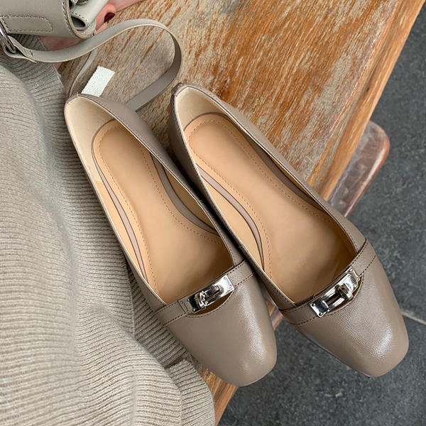 Womens genuine leather metal buckle slip-on flats loafers leisure soft comfortable espadrilles round toe casual moccasins shoesDress Shoes, Black
Womens genuine leather metal buckle slip-on flats loafers leisure soft comfortable espadrilles round toe casual moccasins shoesDress Shoes, Black