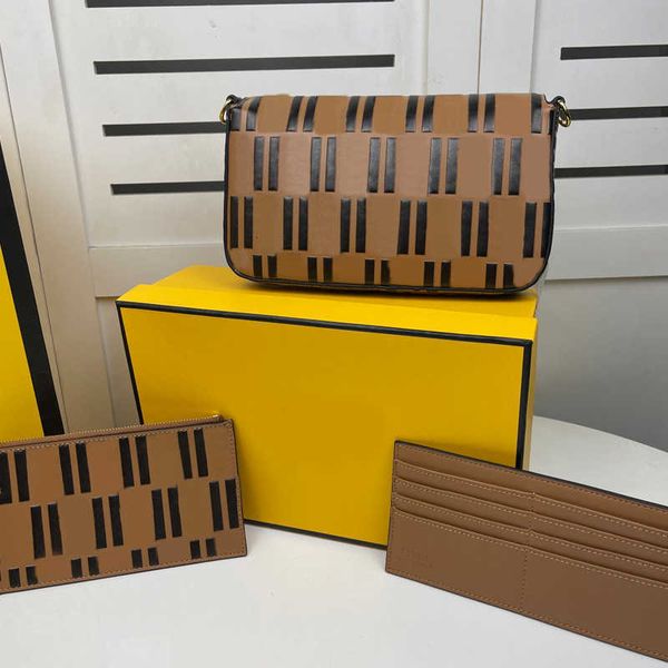 three piece wallet crossbody bag embossing clutch bag classic card bag chain shoulder strap handbag ladies flap leather pouch
three piece wallet crossbody bag embossing clutch bag classic card bag chain shoulder strap handbag ladies flap leather pouch