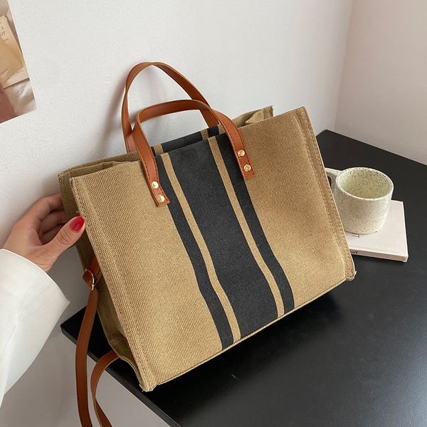 popular female summer 2021 new portable canvas shopping large capacity one shoulder messenger tote bag
popular female summer 2021 new portable canvas shopping large capacity one shoulder messenger tote bag