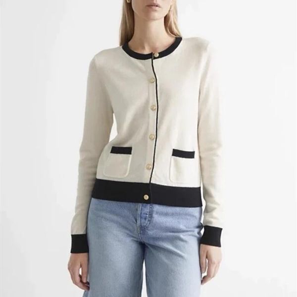 women's knits & tees women knitted sweater ladies single-breasted long sleeve knitwear o-neck cardigan outwear with pockets 2021 autum, White
women's knits & tees women knitted sweater ladies single-breasted long sleeve knitwear o-neck cardigan outwear with pockets 2021 autum, White