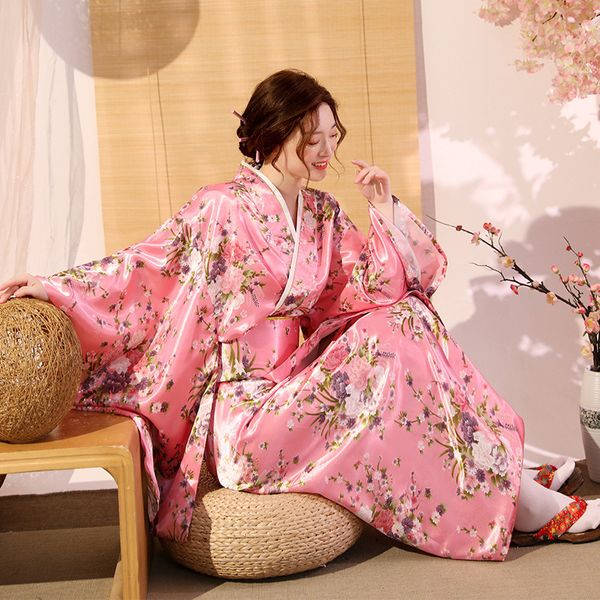 2021 new kimono japanese traditional style for woman nightgown gown bathrobe satin silk vintage yukata geisha stage performance costume fbrt, White;black
2021 new kimono japanese traditional style for woman nightgown gown bathrobe satin silk vintage yukata geisha stage performance costume fbrt, White;black