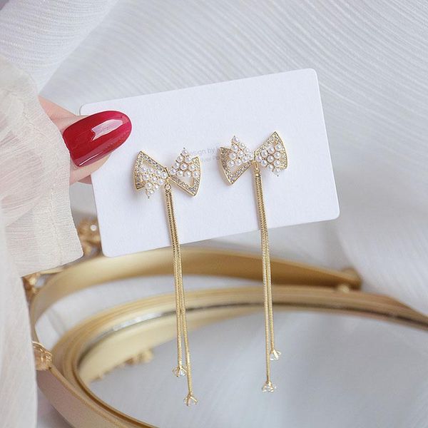 stud 14k real gold butterfly earrings for women exquisite shine zircon temperament daily long tassel jewelry fairy ear ring pendant, Golden;silver
stud 14k real gold butterfly earrings for women exquisite shine zircon temperament daily long tassel jewelry fairy ear ring pendant, Golden;silver