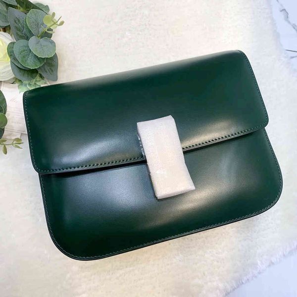 70% off design handbag high-quality small square tofu bag smooth hand-rubbed two-layer cowhide one-shoulder messenger fashion wild box bouti
70% off design handbag high-quality small square tofu bag smooth hand-rubbed two-layer cowhide one-shoulder messenger fashion wild box bouti
