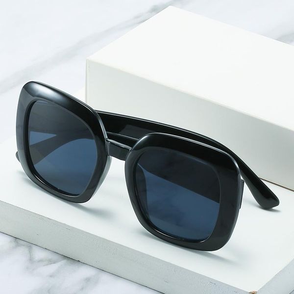 sunglasses vintage fashion oversized square brand designer retro trendy women shades, White;black
sunglasses vintage fashion oversized square brand designer retro trendy women shades, White;black