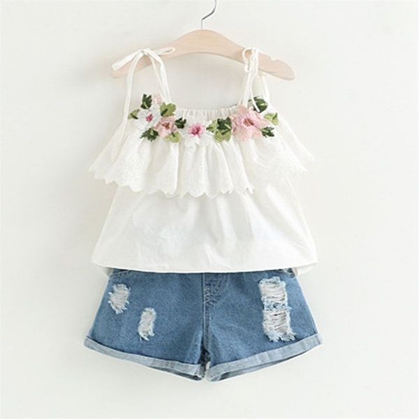 girls summer clothes fashion girl suit embroidered suspender + denim shorts kids outfits 210528, White 
girls summer clothes fashion girl suit embroidered suspender + denim shorts kids outfits 210528, White