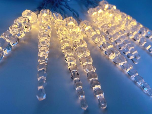 strings 2m 10l led fairy light fixture indoor window icicle string xmas year decoration
strings 2m 10l led fairy light fixture indoor window icicle string xmas year decoration