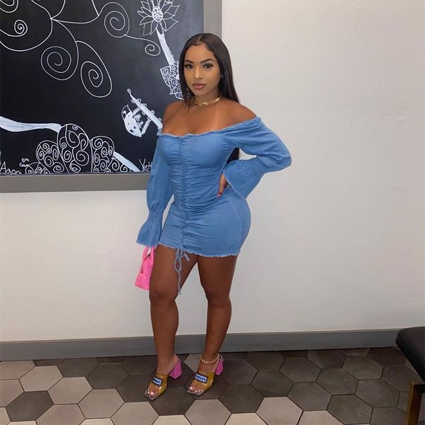 fall 2021 blue denim off shoulder bell sleeve bodycon dresses women party night club long sleeve mini dress d7-di35, Black;gray
fall 2021 blue denim off shoulder bell sleeve bodycon dresses women party night club long sleeve mini dress d7-di35, Black;gray