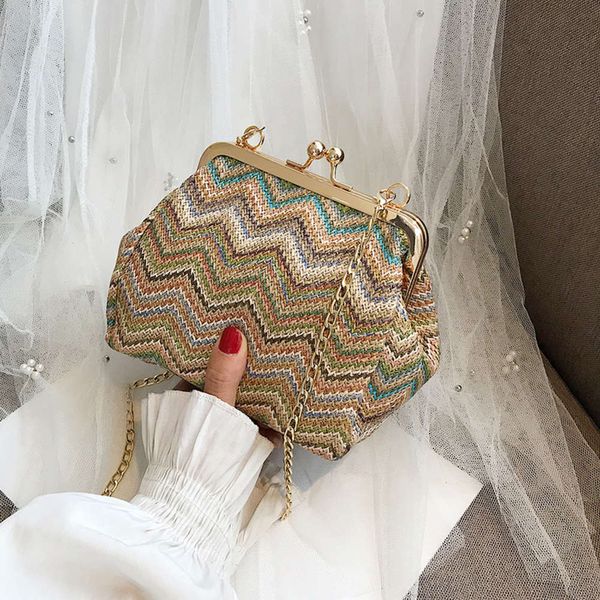hbp 2021 women's new fashion one shoulder messenger straw color contrast versatile foreign style clip chain bag
hbp 2021 women's new fashion one shoulder messenger straw color contrast versatile foreign style clip chain bag
