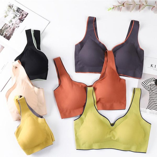 bras thai latex underwear women vest style thin bra seamless two-color matched no steel ring sports sleep, Red;black
bras thai latex underwear women vest style thin bra seamless two-color matched no steel ring sports sleep, Red;black