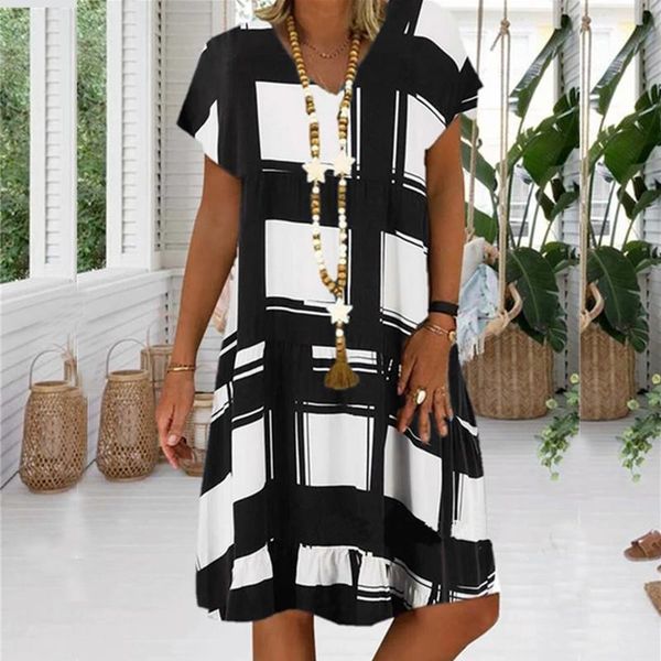 party dresses large size women's digital print short sleeve v-neck boho clothes sundress women summer loose dress plus, White;black
party dresses large size women's digital print short sleeve v-neck boho clothes sundress women summer loose dress plus, White;black