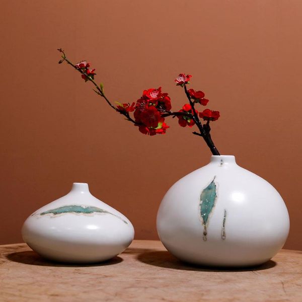 vases simple small mouth green leaf ceramic vase creative home antique shelf hallway tv cabinet decoration
vases simple small mouth green leaf ceramic vase creative home antique shelf hallway tv cabinet decoration