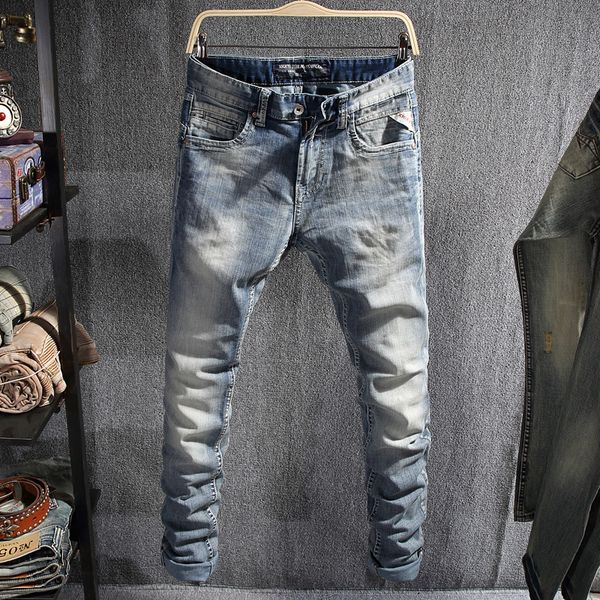2021 new newly fashion streetwear light blue slim fit vintage designer men denim pants hip hop jeans homme uob6
2021 new newly fashion streetwear light blue slim fit vintage designer men denim pants hip hop jeans homme uob6