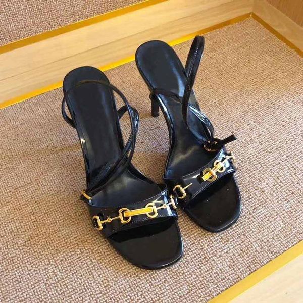 2020 fashion designer heel designer gladiator sandals stiletto sandals ladies ankle strap high heels large size belt box, Black
2020 fashion designer heel designer gladiator sandals stiletto sandals ladies ankle strap high heels large size belt box, Black