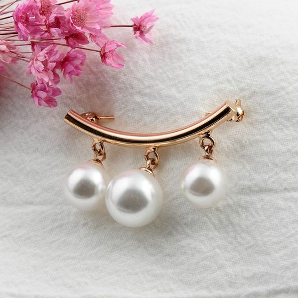 pins, brooches fixed straps anti slip pin simple pearl brooch women's accessories cardigan wearing pins enamel spring summer 2021, Gray
pins, brooches fixed straps anti slip pin simple pearl brooch women's accessories cardigan wearing pins enamel spring summer 2021, Gray