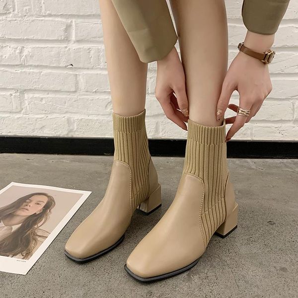 boots fashion women's shoes temperament autumn/winter 2021 mid-heel thick-heel socks short large size 43, Black
boots fashion women's shoes temperament autumn/winter 2021 mid-heel thick-heel socks short large size 43, Black