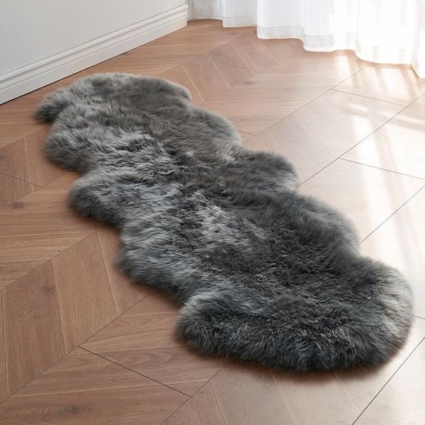 carpets selected genuine sheepskin fur rug , real sheep skin floor mat, decorative bedside carpet
carpets selected genuine sheepskin fur rug , real sheep skin floor mat, decorative bedside carpet