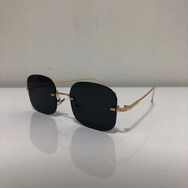 luxury brands designer sunglasses women retro vintage protection female fashion sun glasses men sunglass vision care with logo 6 color, White;black 
luxury brands designer sunglasses women retro vintage protection female fashion sun glasses men sunglass vision care with logo 6 color, White;black