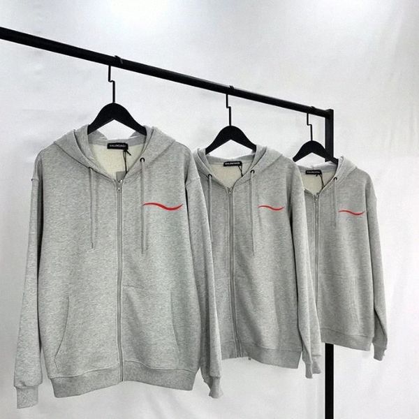 2022 spring thin letter men jackets mens hoodie women sport jacket sweatshirt classic hoodies pullover casual clothing men's wear desig, Black;brown
2022 spring thin letter men jackets mens hoodie women sport jacket sweatshirt classic hoodies pullover casual clothing men's wear desig, Black;brown