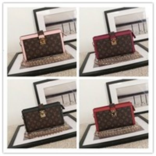 the brand designer street luxury qmed pack convenient for everyday out use, mobile one phone, bank of card, lipstick key,
the brand designer street luxury qmed pack convenient for everyday out use, mobile one phone, bank of card, lipstick key,