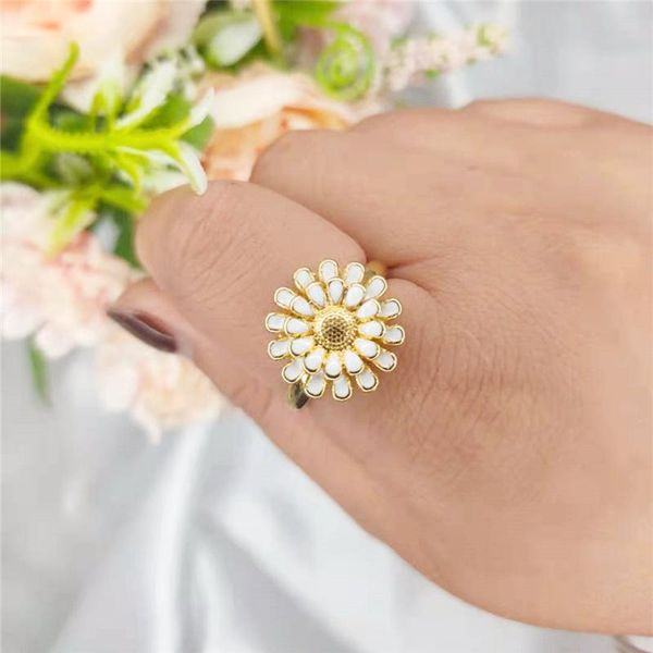 wedding rings cute daisy for women girls enamel big flower ring adjustable open cuff vintage finger jewelry engagement, Slivery;golden
wedding rings cute daisy for women girls enamel big flower ring adjustable open cuff vintage finger jewelry engagement, Slivery;golden