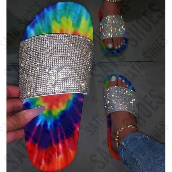 summer 2021 new fashion selling rhinestone sandal european and american large flat floor outside wear lady's slippers, Black
summer 2021 new fashion selling rhinestone sandal european and american large flat floor outside wear lady's slippers, Black
