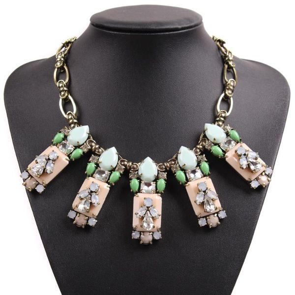 pendant necklaces fashion vintage gold color chain necklace colorful resin chunky statement for women party gift jewelry, Silver
pendant necklaces fashion vintage gold color chain necklace colorful resin chunky statement for women party gift jewelry, Silver