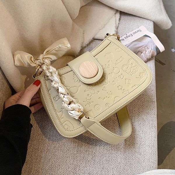 shoulder bags niche design female bag 2021 fashion messenger high-quality square underarm dual-use width: 23cm
shoulder bags niche design female bag 2021 fashion messenger high-quality square underarm dual-use width: 23cm