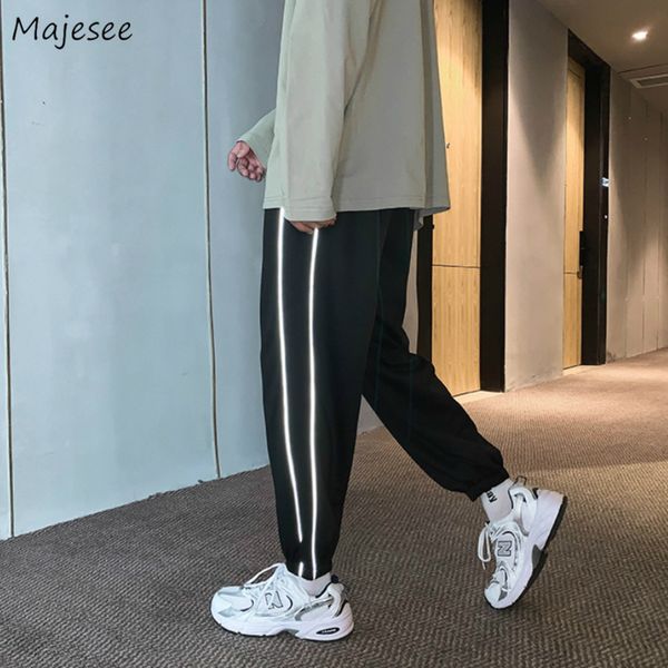 casual men's reflective striped loose adjustable elastic band korean style fashion below ankle, autumn, Black
casual men's reflective striped loose adjustable elastic band korean style fashion below ankle, autumn, Black